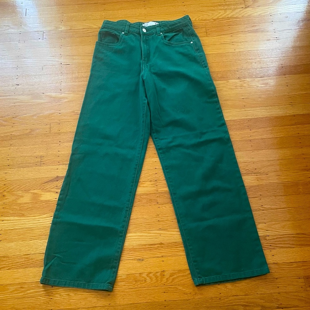 SALE! REFUGE wide-leg denim green pants. Size 07.